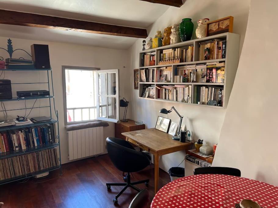 Une Ambiance Boheme Sur Les Toits De Sainte-Anne Montpellier Eksteriør billede